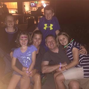 Meet your Posher, Robin