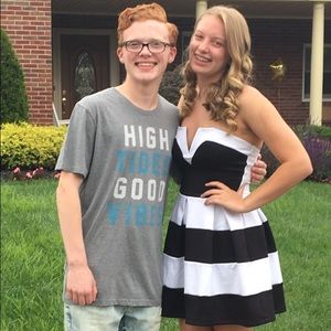 Meet your Posher, Ry