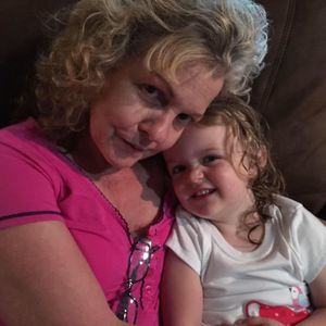 Meet your Posher, Brenda