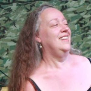 Meet your Posher, Opal