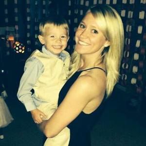 Meet your Posher, Leigh