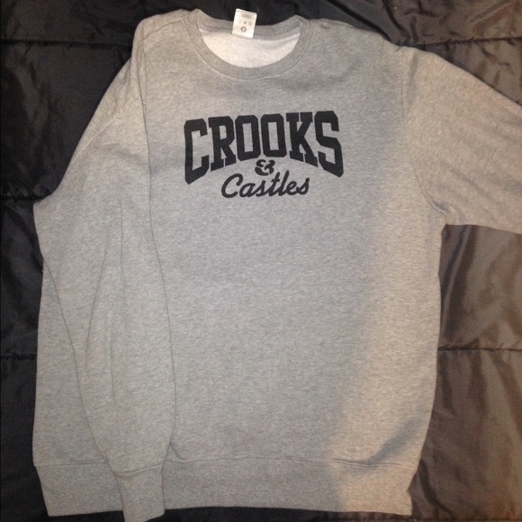 Crooks & Castles Crewneck Sweater(Men's)