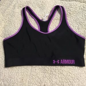 Never worn XL sports bra