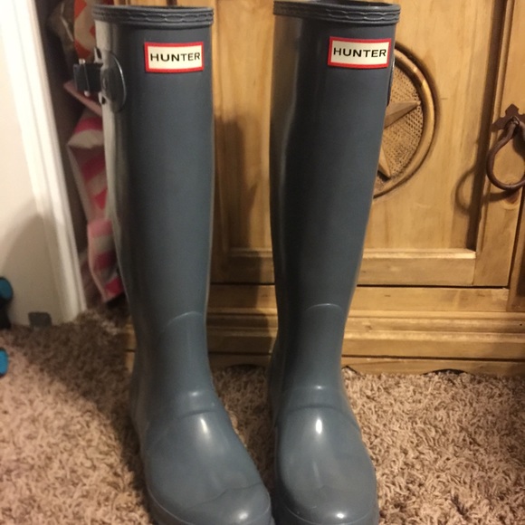 HUNTER RAIN BOOTS