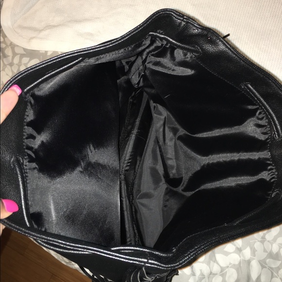 A Victorias Secret purse - Picture 3 of 4