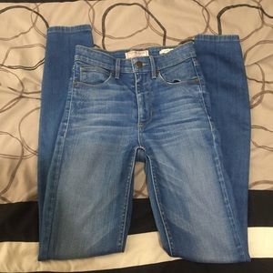 Guess High Wasted Skinny Jeans
