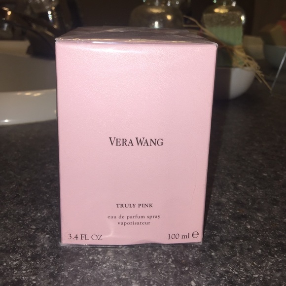 Vera Wang Truly Pink Perfume