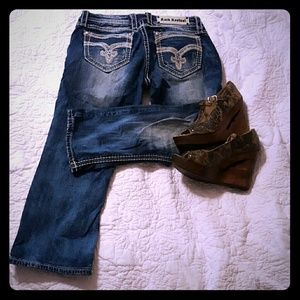 Rock Revival capri's euc