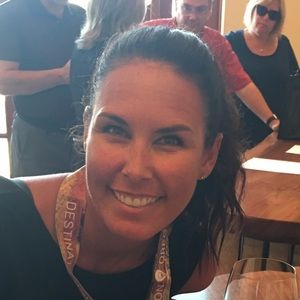 Meet your Posher, Gina