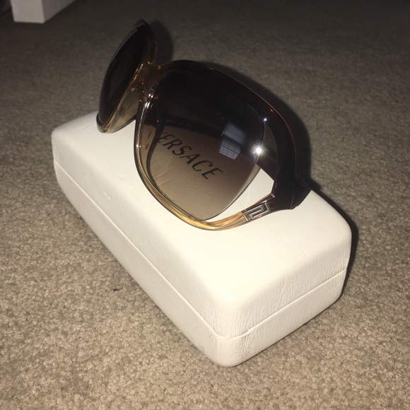 Versace Accessories - Versace Sunglasses