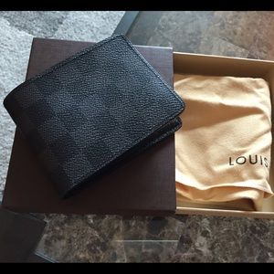 Men's black Louis Vuitton Wallet
