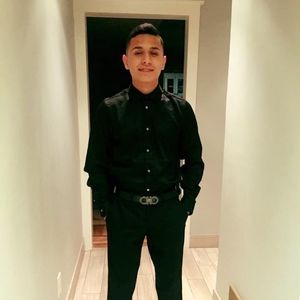Meet your Posher, Omar