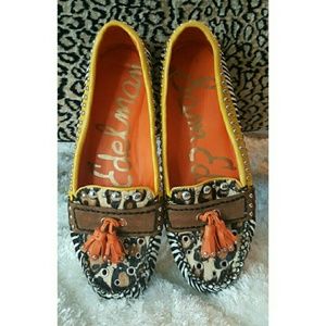 SAM ELDERMAN Animal Print Shoes