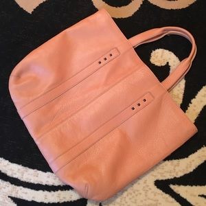 🌼Levi's Leather Tote