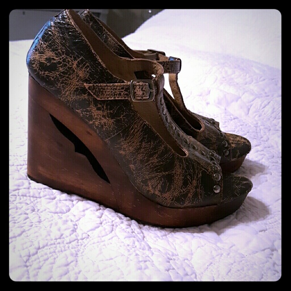 BEDSTU Mary Jane tall wood wedge shoes