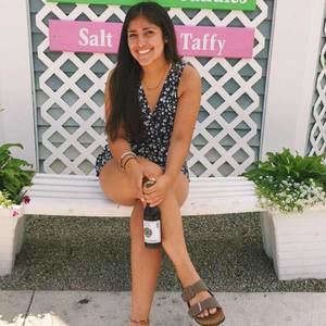 Meet your Posher, Mercedes