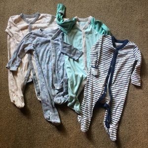 Old Navy Baby- 4 sleepers