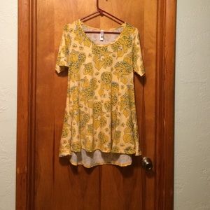Lularoe perfect tee