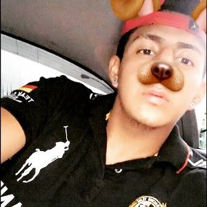 Meet your Posher, Christian