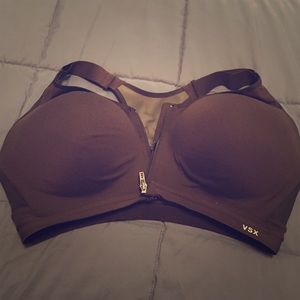 38DDD vsx sportsbra