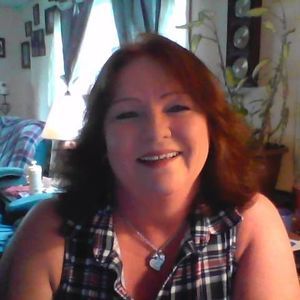 Meet your Posher, Cassandra