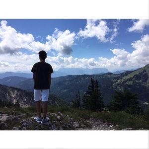 Meet your Posher, Julian