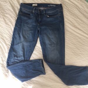 Gap 1969 Legging Jean