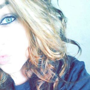 Meet your Posher, Candace