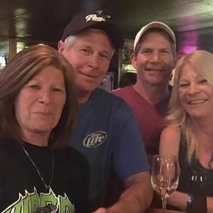 Meet your Posher, Sharon