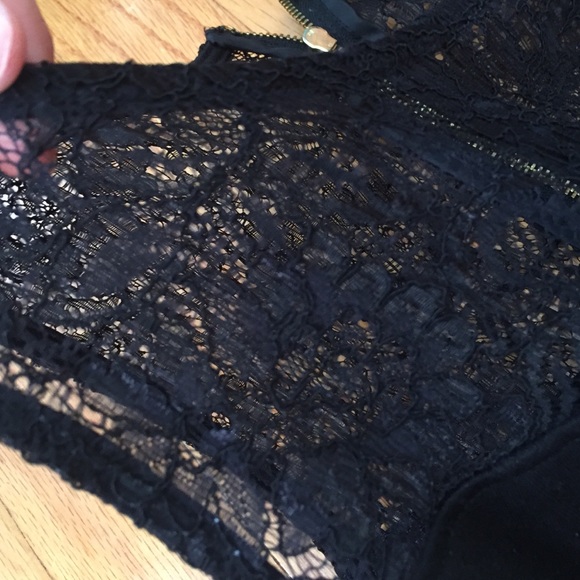 Black dress - Picture 2 of 4