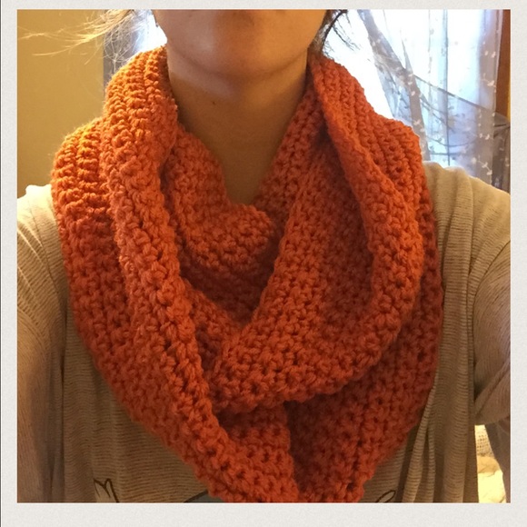 Infinity scarf
