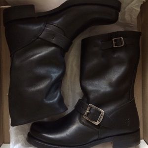 FRYE Veronica engineer/motorcycle bootie NIB