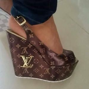 Meet your Posher, Deidre