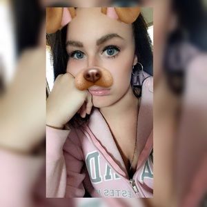 Meet your Posher, Tori