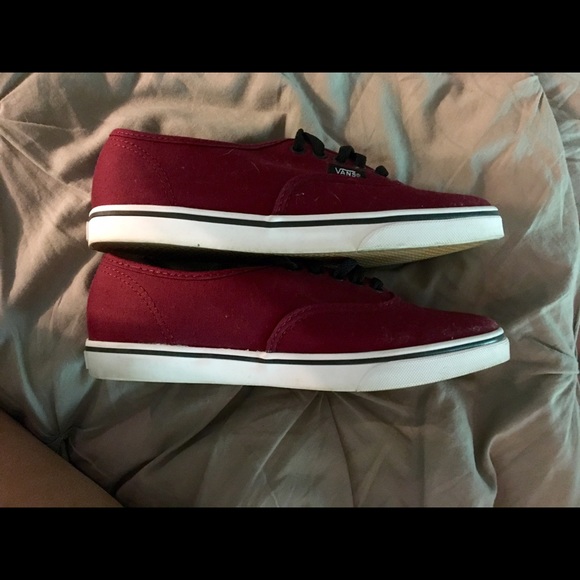 Vans - Picture 3 of 3