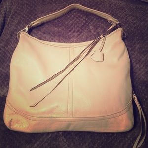 White Leather Banana Republic purse EUC