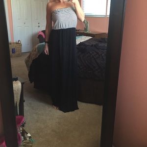Maxi dress