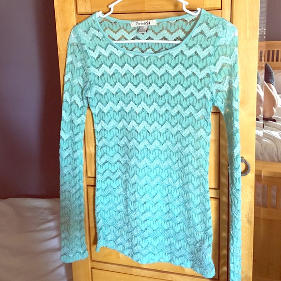 Forever 21 lace top - Picture 1 of 1