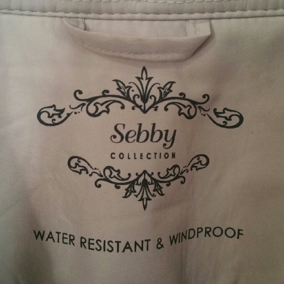 Rain Coat - Picture 2 of 2