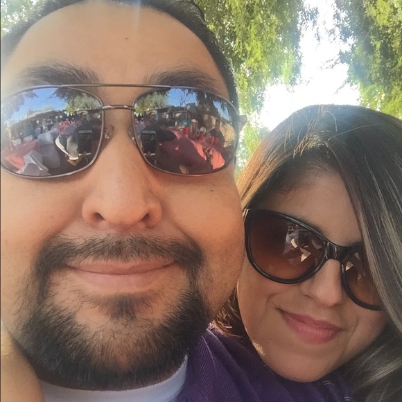 Meet your Posher, Gaby - Picture 1 of 1