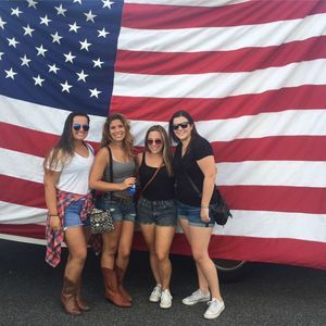 Meet your Posher, Gabby