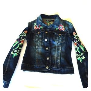 Embroidered denim jacket