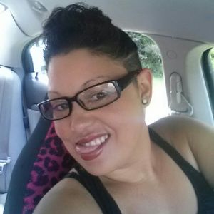 Meet your Posher, Stacy