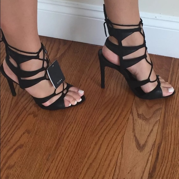 Zara back heels - Picture 2 of 4