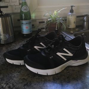 New Balance Women's Running Shoes Sneakers 715