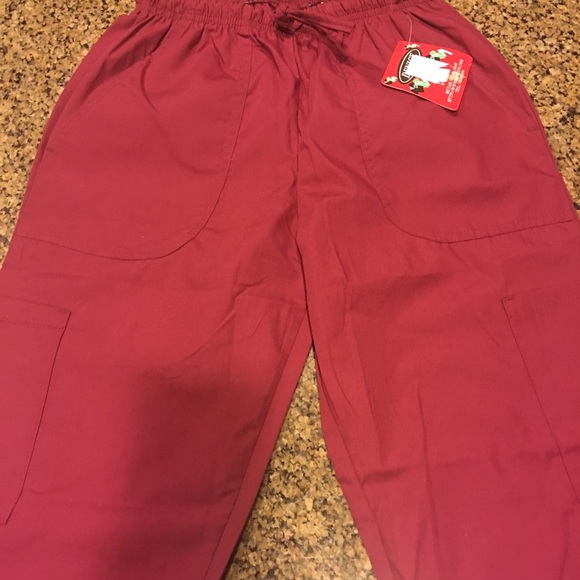 Brand new extra small scrub bottoms for Deb