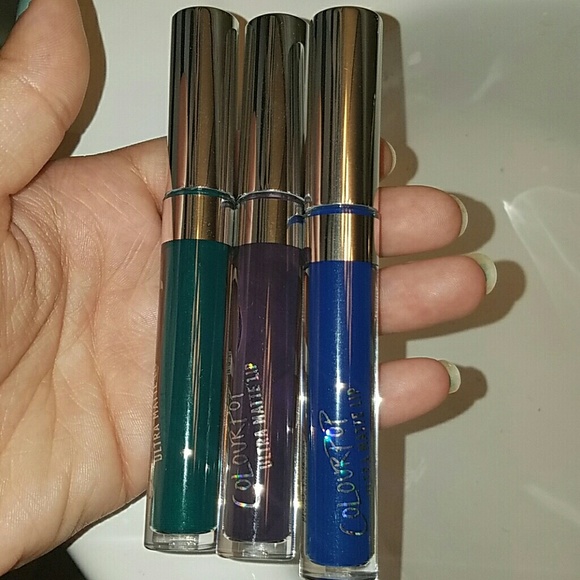 ULTRA MATTE LIPSTICK