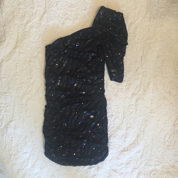 Love culture black mini dress💕