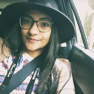 Meet your Posher, Leticia