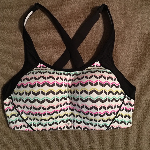 Vsx sports bra